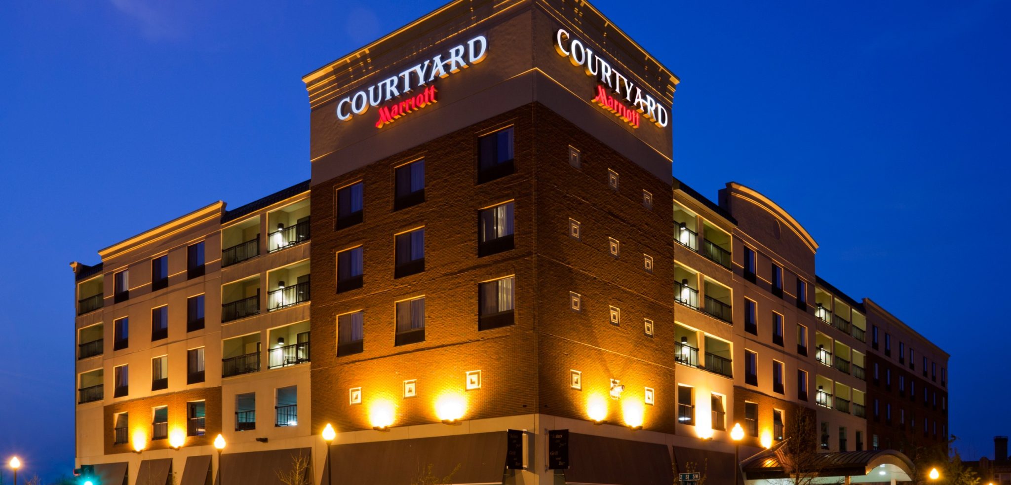 Courtyard Rochester Exterior at Night